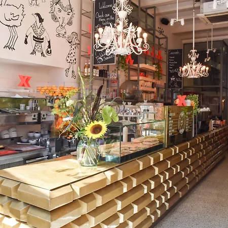 Отель The Exchange Амстердам