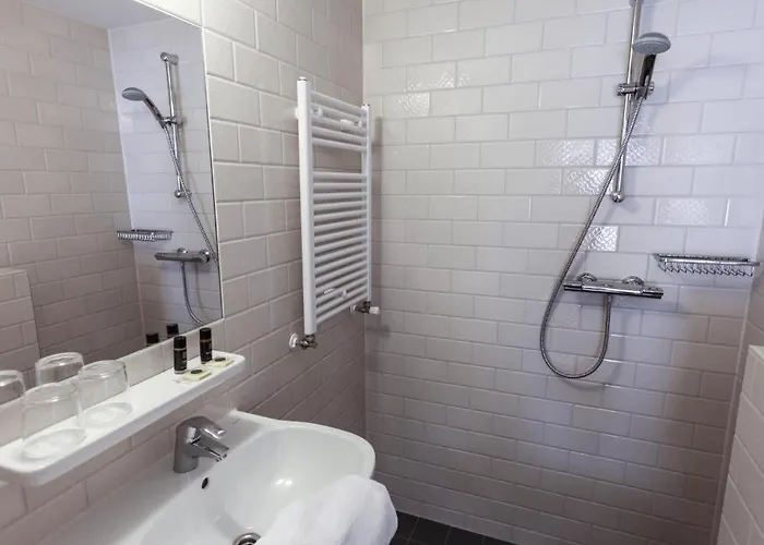 The Exchange Отель