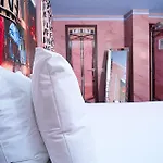 호텔 익스체인지 3*