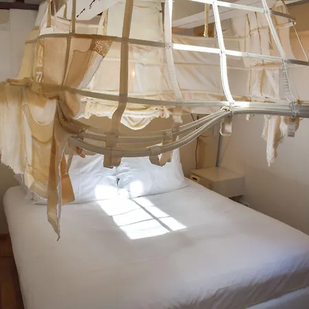 The Exchange Hotel 3*