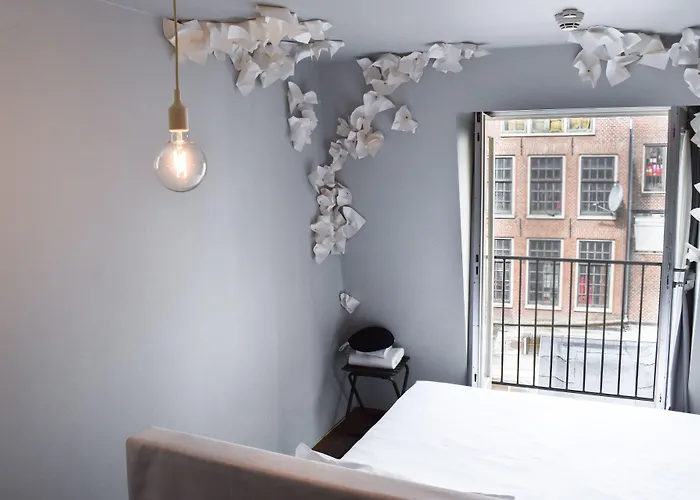 ジ エクスチェンジ 3*