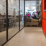 The Exchange מלון 3*