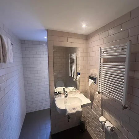 Hotel The Exchange 3*