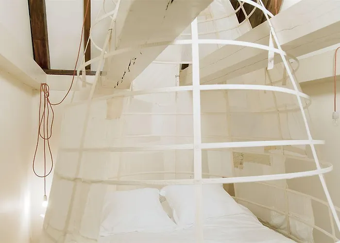 The Exchange Hotel 3*