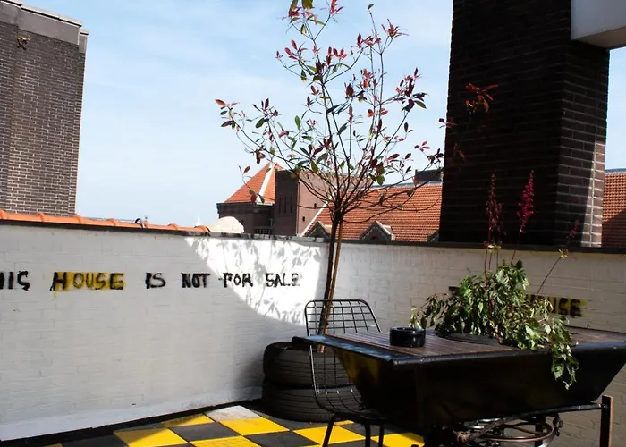 ذي إكستشينج 3*