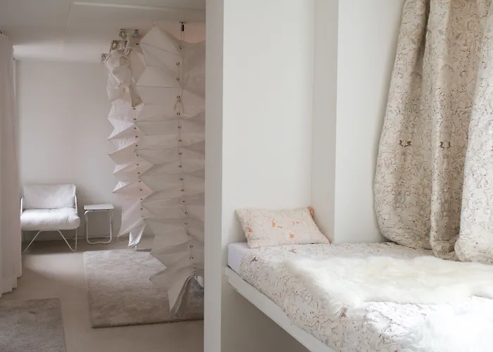 ذي إكستشينج فندق 3*