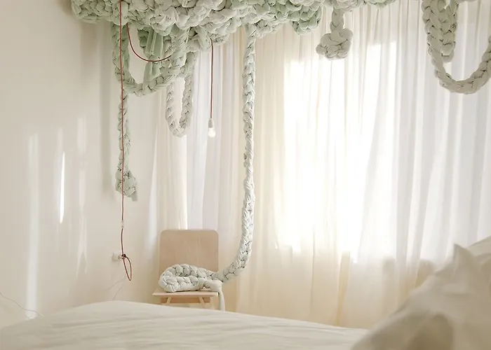 The Exchange מלון